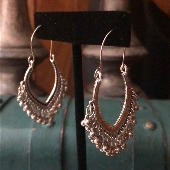 Jewelry - Gypsy Silver Earrings with Wonderful Bead Movement